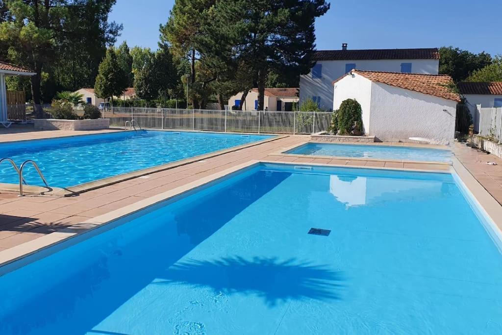 Charmante Petite Maison Pour 4 Personnes Cdc Fr90C10G Dolus-d'Oleron Exterior photo